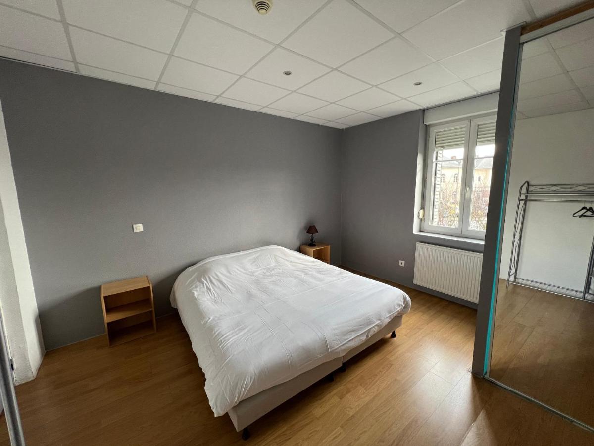 Le Conde Hotel Montdidier  Esterno foto