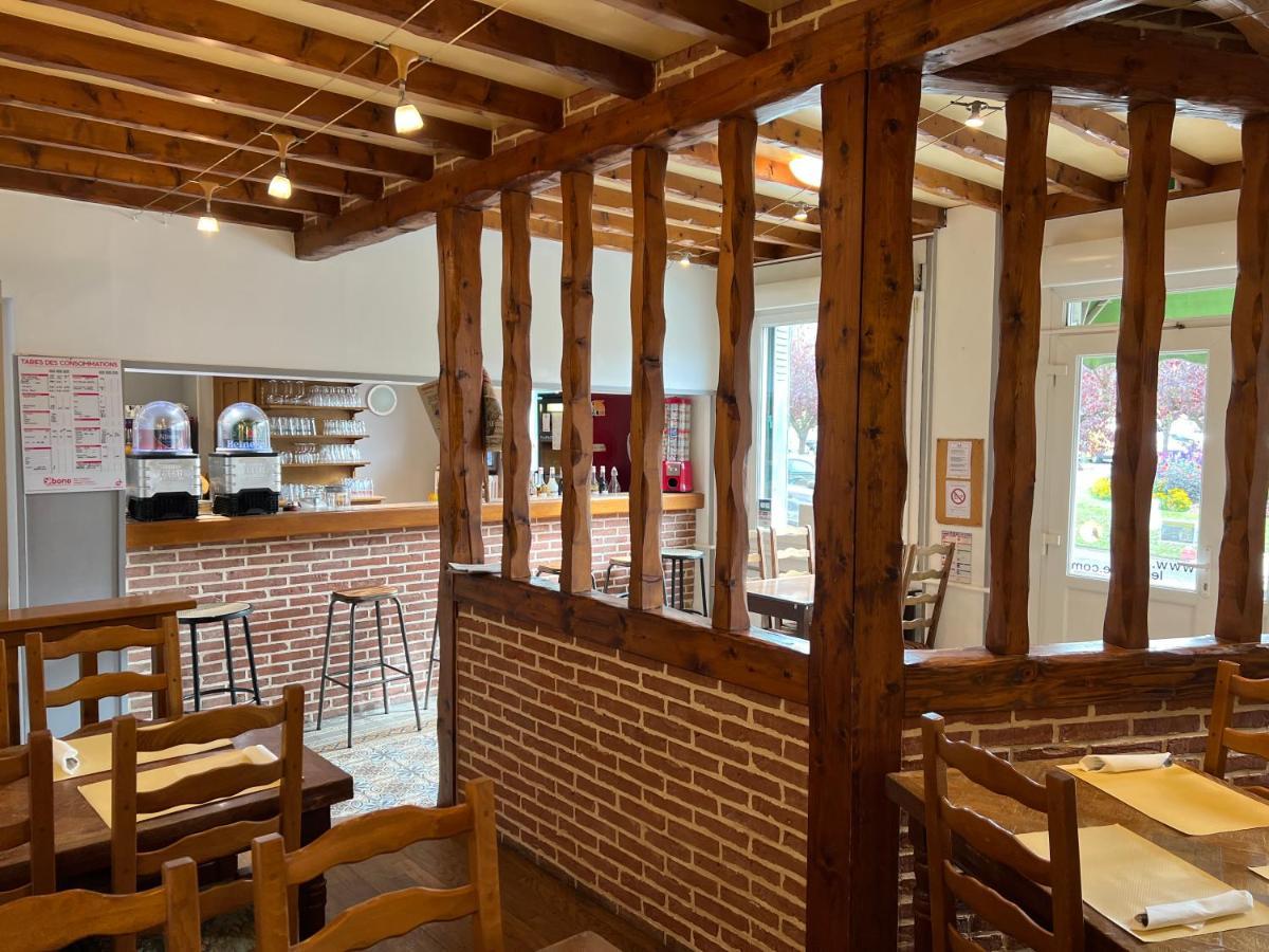 Le Conde Hotel Montdidier  Esterno foto